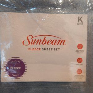 Brand New - Sunbeam King Size Fleece Sheets - Light Blue